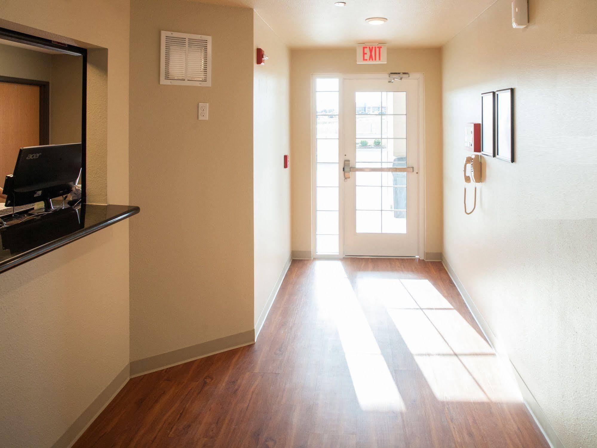 Extended Stay America Select Suites - Oklahoma City - West Eksteriør billede